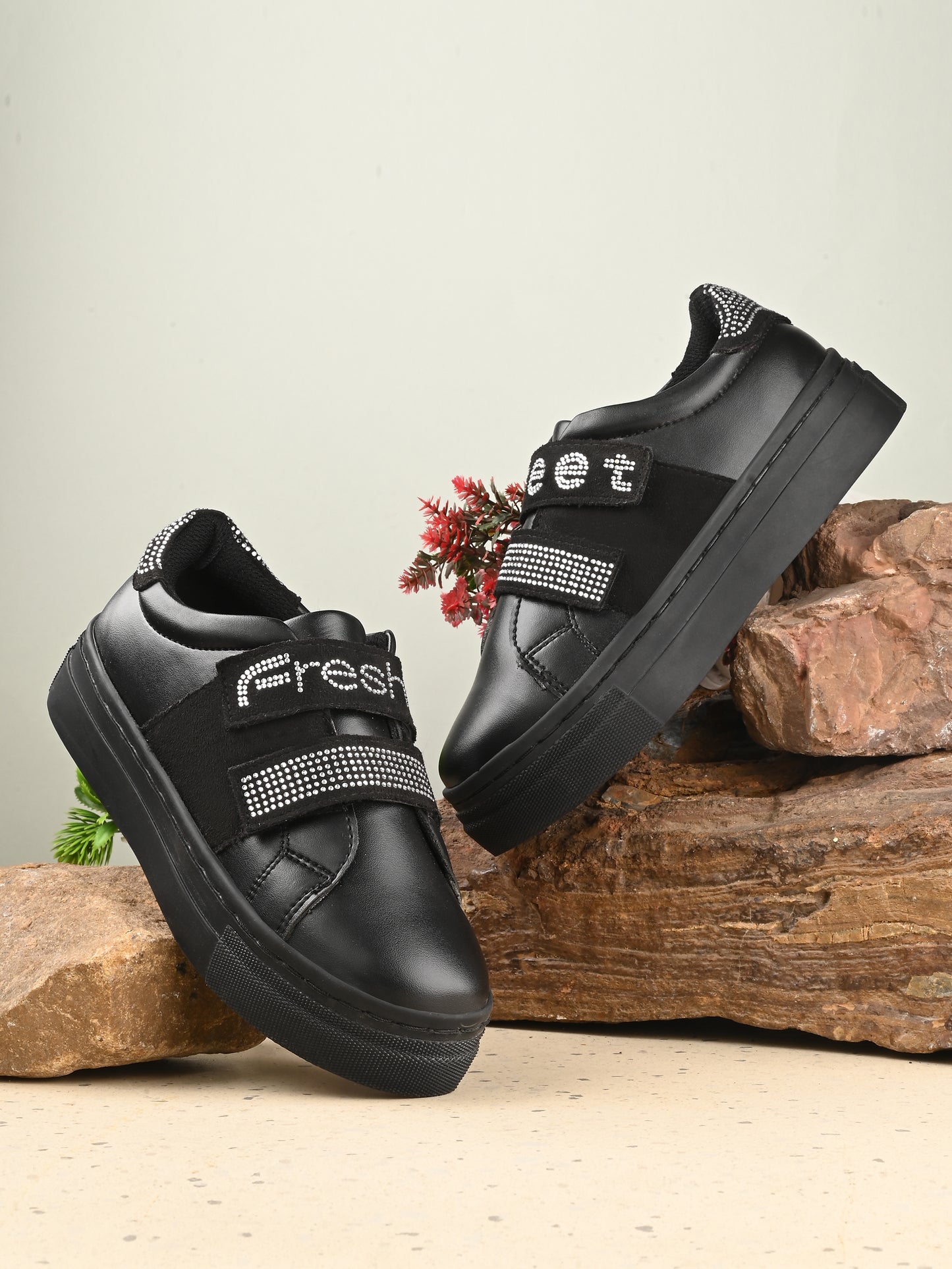 Niko Black Dual Size technology Shoes for Kids