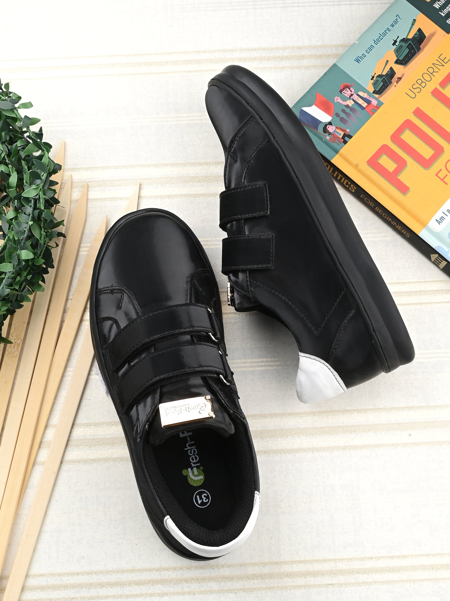 Chloe Black Dual Size Technology Sneakers for Kids