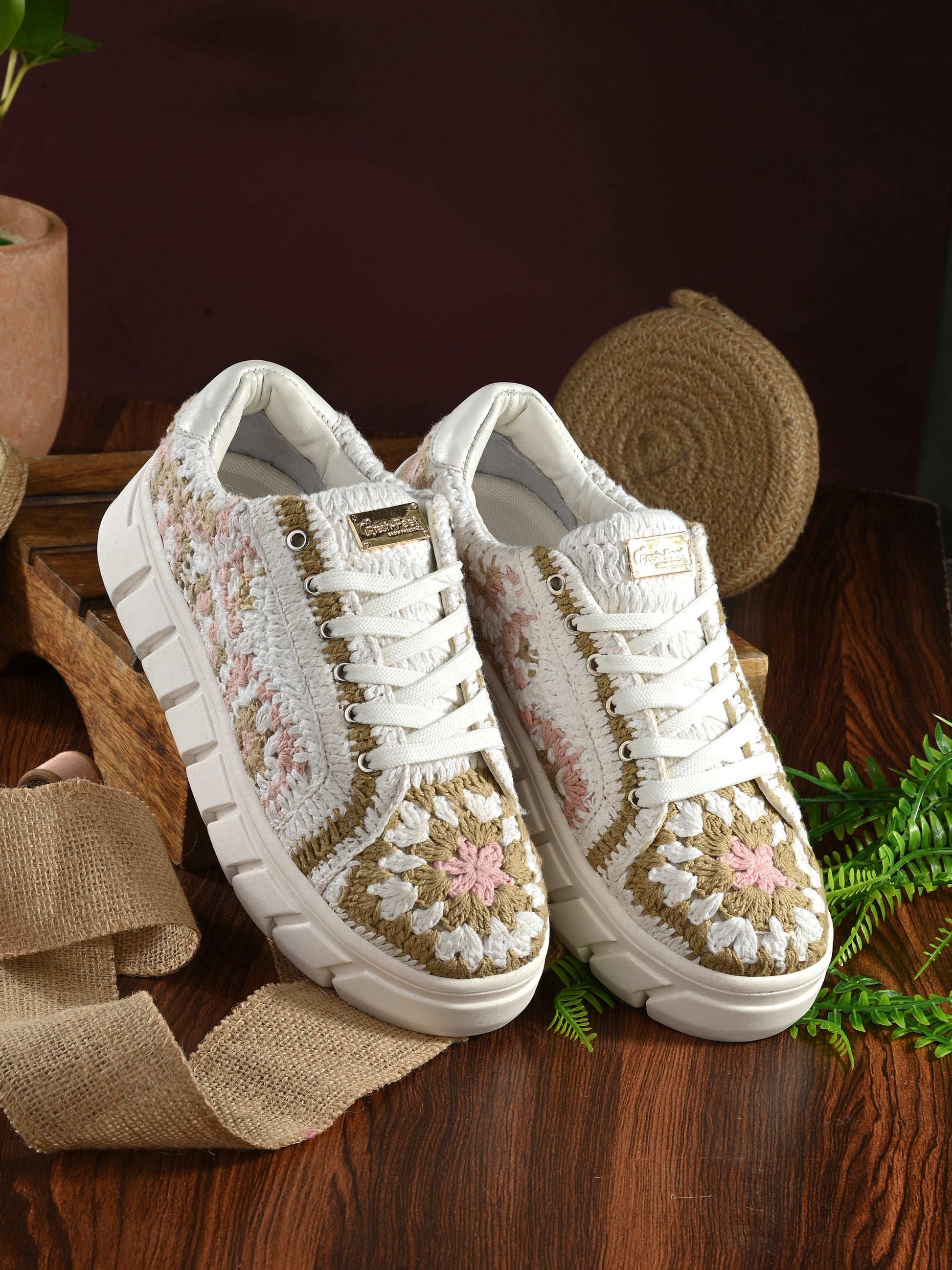 Women's Austria Pink White Gold Crochet Sneakers