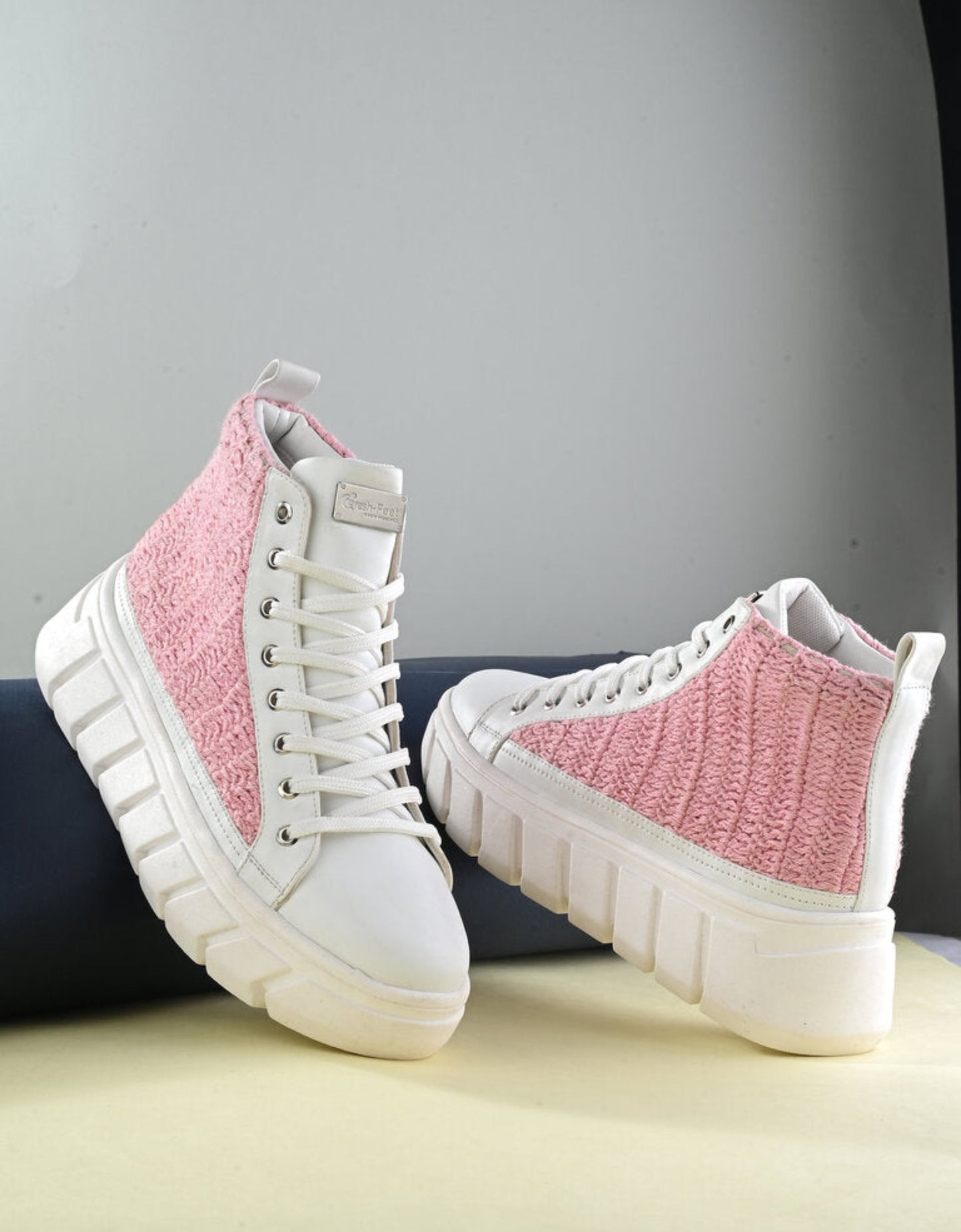  Women's Senorita Pink White Crochet Sneakers