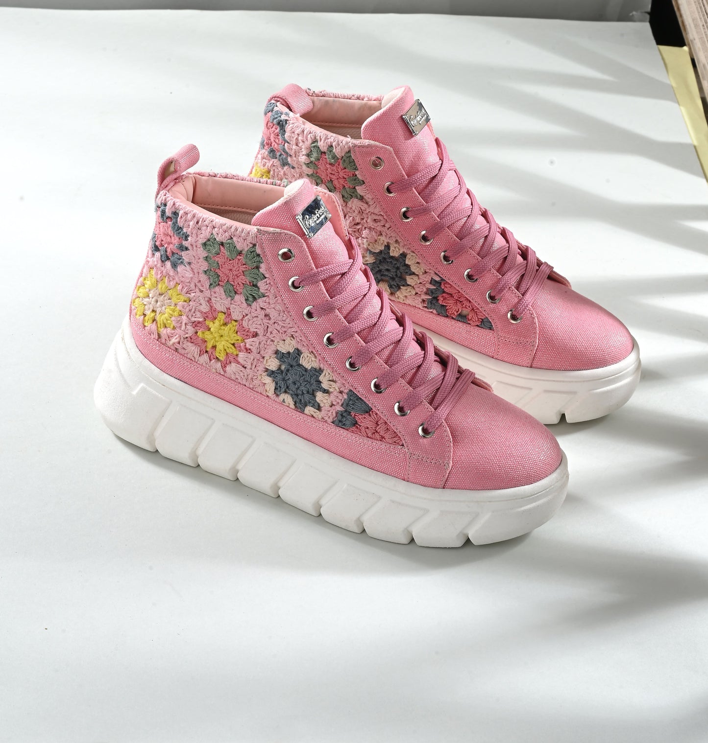 Women's Senorita Pink Canvas Floral  Crochet Sneakers